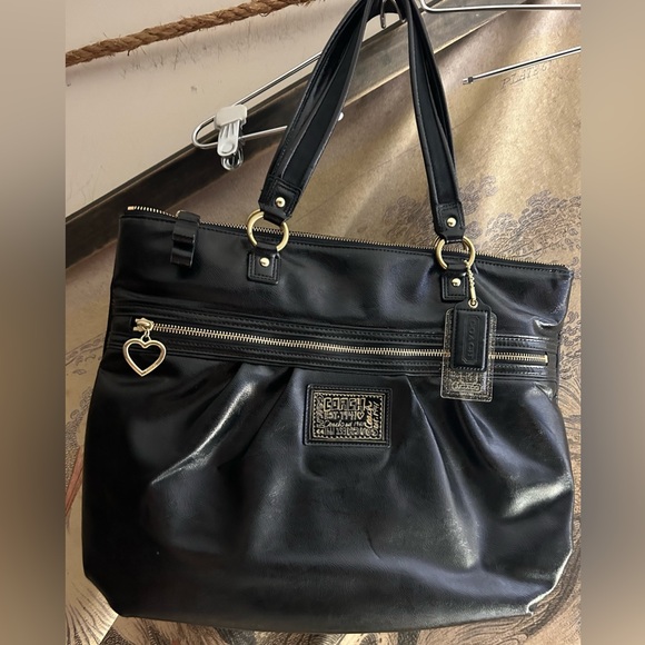 Coach Like New Poppy Daisy Liquid Gloss Patent Leather Tote Shoulder Bag - Picture 2 of 10